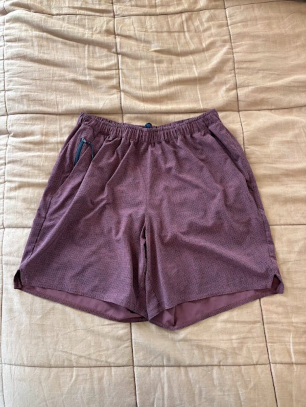 REI co-op men’s patterned athletic shorts